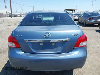 2008 Toyota Yaris with VIN JTDBT923X81280432, listed as a IAAI auction lot 41997963 with 201,013 mi miles. Bid and sale history available at carsss.com. Image 16.