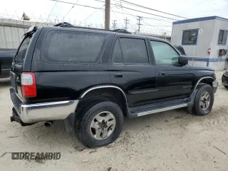 1999 Toyota 4Runner SR5 z VIN JT3GN86R0X0108623, wystawiony jako Copart lot #53191675 z przebiegiem 212 411 mil mil oraz Czysty tytuł • Clean title. Historia ofert i sprzedaży dostępna na DreamBid. Obrazek 3.