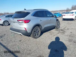 2020 Ford Escape SEL with VIN 1FMCU0H64LUA70233, listed as a IAAI auction lot 41150579 with 66,546 mi miles and . Bid and sale history available at carsss.com. Image 4.