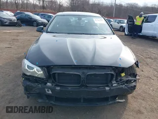 2013 BMW 5 Series 528i xDrive with VIN WBAXH5C54DD107785, listed as a IAAI auction lot 41781348 with 80,086 mi miles. Bid and sale history available at carsss.com. Image 13.