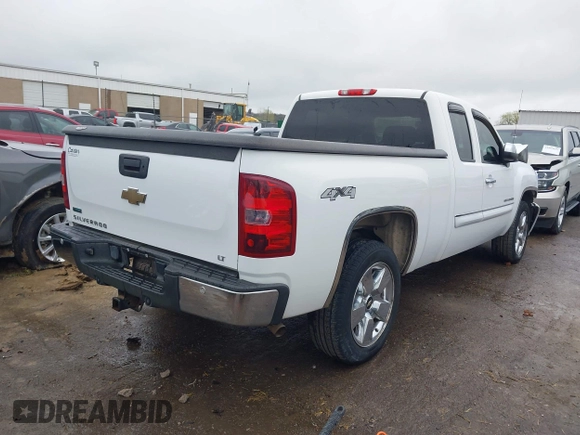 2011 Chevrolet Silverado 1500 LT with VIN 1GCRKSE32BZ176823, listed as a IAAI auction lot 41957809 with 136,759 mi miles and . Bid and sale history available at DreamBid. Image 4.