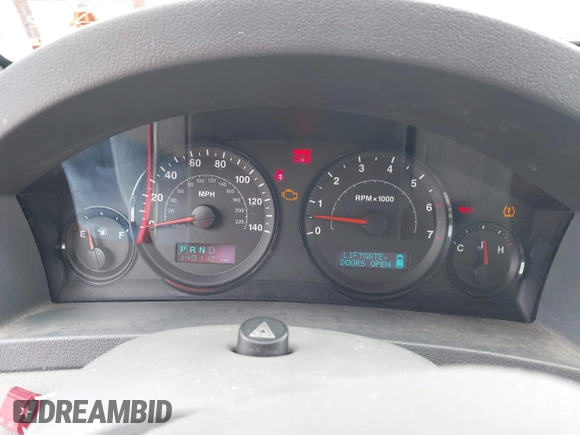 2005 Jeep Grand Cherokee Laredo z VIN 1J4GR48K45C724808, wystawiony jako IAAI lot #42722305 z przebiegiem 149 112 mil mil oraz . Historia ofert i sprzedaży dostępna na DreamBid. Obrazek 7.