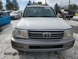 2006 Toyota Land Cruiser with VIN JTEHT05JX62099298, listed as a Copart auction lot 88842125 with 233,900 mi miles and Salvage Title. Bid and sale history available at carsss.com. Image 5.