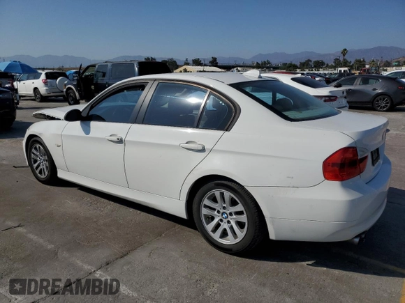2007 BMW 3 Series 328i with VIN WBAVC53527FZ74813, listed as a Copart auction lot 62311675 with 159,332 mi miles and Salvage title. Bid and sale history available at DreamBid. Image 2.