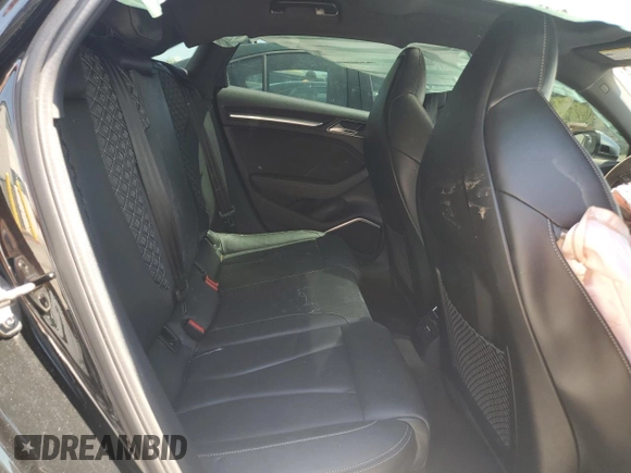 2019 Audi RS 3 z VIN WUABWGFF4KA900203, wystawiony jako Copart lot #52887714 z przebiegiem 52 793 mil mil oraz Szkody całkowita. Historia ofert i sprzedaży dostępna na DreamBid. Obrazek 10.