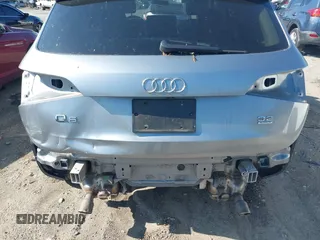 2011 Audi Q5 Premium Plus z VIN WA1DKAFP8BA075736, wystawiony jako IAAI lot #42240625 z przebiegiem 130 788 mil mil oraz . Historia ofert i sprzedaży dostępna na DreamBid. Obrazek 6.