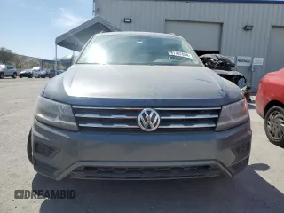 2020 Volkswagen Tiguan S with VIN 3VV0B7AX8LM025049, listed as a Copart auction lot 81767094 with 76,640 mi miles and Salvage title. Bid and sale history available at DreamBid. Image 5.