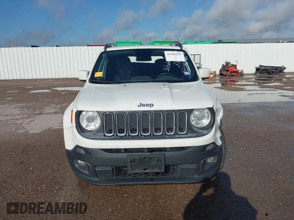 2018 Jeep Renegade Altitude with VIN ZACCJABB8JPG86847, listed as a IAAI auction lot 42341355 with 112,541 mi miles and . Bid and sale history available at DreamBid. Image 12.