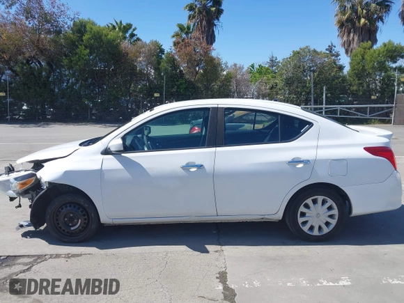 2018 Nissan Versa Sedan SV with VIN 3N1CN7AP8JL872775, listed as a IAAI auction lot 41881821 with 205,367 mi miles. Bid and sale history available at carsss.com. Image 9.