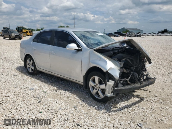 2008 Volkswagen Jetta SE with VIN 3VWRM71K48M144404, listed as a Copart auction lot 56197825 with 135,012 mi miles and Salvage title. Bid and sale history available at DreamBid. Image 4.