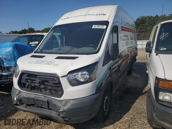 2017 Ford Transit with VIN 1FTBW3XM5HKA18155, listed as a Copart auction lot 55186125 with 140,163 mi miles and Salvage Title. Bid and sale history available at carsss.com. Image 1.