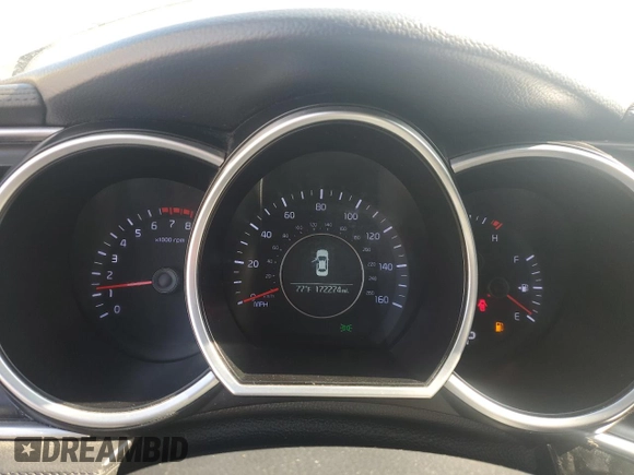 2015 Kia Optima EX с VIN 5XXGN4A71FG385837, выставлен на аукционе Copart как лот 60113905 с пробегом 172 274 миль миль и Списание • Salvage title. История ставок и продаж доступна на DreamBid. Изображение 9.