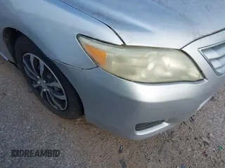 2011 Toyota Camry LE with VIN 4T1BF3EK5BU148624, listed as a IAAI auction lot 42145909 with 114,871 mi miles. Bid and sale history available at carsss.com. Image 12.