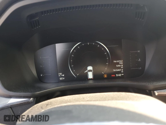 2019 Volvo XC60 Momentum with VIN LYV102DK8KB192432, listed as a Copart auction lot 64134205 with 54,919 mi miles and Salvage title. Bid and sale history available at DreamBid. Image 9.