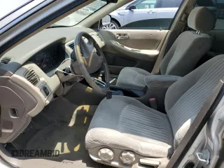 1998 Honda Accord LX с VIN 1HGCG5642WA059328, выставлен на аукционе Copart как лот 59868635 с пробегом 169 317 миль миль и Списание • Salvage title. История ставок и продаж доступна на DreamBid. Изображение 7.