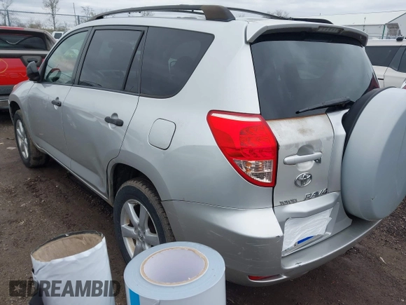 2007 Toyota RAV4 with VIN JTMBD33V975095130, listed as a IAAI auction lot 41910437 with 191,418 mi miles. Bid and sale history available at carsss.com. Image 3.