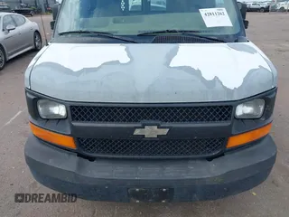 2006 Chevrolet Express Cargo with VIN 1GCGG25VX61138366, listed as a IAAI auction lot 42811262 with 240,071 mi miles and . Bid and sale history available at DreamBid. Image 6.