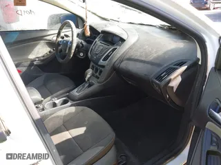 2012 Ford Focus SE with VIN 1FAHP3K23CL251716, listed as a IAAI auction lot 42036099 with 119,600 mi miles. Bid and sale history available at carsss.com. Image 5.