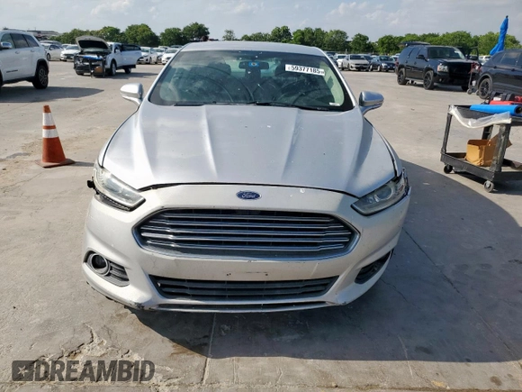 2015 Ford Fusion SE z VIN 1FA6P0H75F5120918, wystawiony jako Copart lot #59377185 z przebiegiem Nie podano mil oraz Czysty tytuł • Clean title. Historia ofert i sprzedaży dostępna na DreamBid. Obrazek 5.