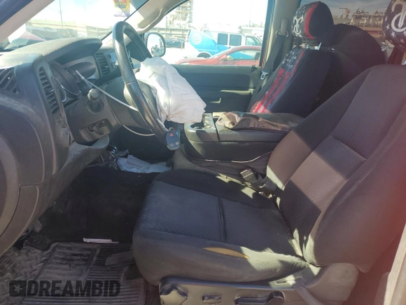 2013 Chevrolet Silverado 1500 LT with VIN 3GCPCSE04DG239398, listed as a Copart auction lot 47795905 with Not Provided miles and Salvage Title. Bid and sale history available at DreamBid. Image 7.