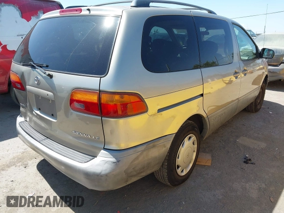 2000 Toyota Sienna LE with VIN 4T3ZF13C9YU201789, listed as a IAAI auction lot 42641248 with 180,781 mi miles and . Bid and sale history available at DreamBid. Image 4.