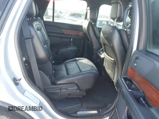 2018 Lincoln Navigator с VIN 5LMJJ2NT2JEL07666, выставлен на аукционе IAAI как лот 41667467 с пробегом 92 192 миль миль и . История ставок и продаж доступна на DreamBid. Изображение 8.