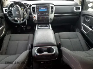 2017 Nissan Titan XD SV with VIN 1N6BA1F4XHN565096, listed as a Copart auction lot 78181084 with 166,176 mi miles and Clean Title. Bid and sale history available at carsss.com. Image 8.