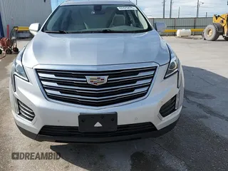 2017 Cadillac XT5 Luxury FWD z VIN 1GYKNBRS2HZ159582, wystawiony jako Copart lot #62429475 z przebiegiem 99 188 mil mil oraz Czysty tytuł • Clean title. Historia ofert i sprzedaży dostępna na DreamBid. Obrazek 14.