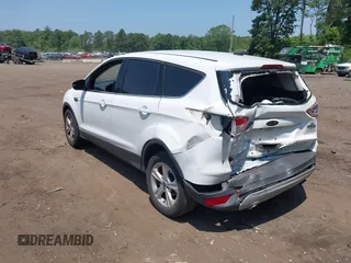 2015 Ford Escape SE с VIN 1FMCU0G93FUB38571, выставлен на аукционе IAAI как лот 42494932 с пробегом 194 700 миль миль и . История ставок и продаж доступна на DreamBid. Изображение 3.