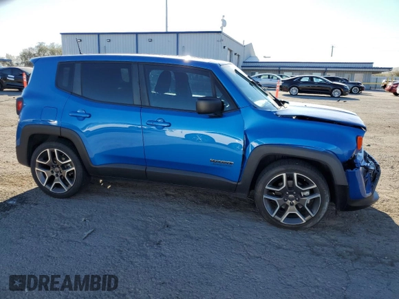 2020 Jeep Renegade Jeepster z VIN ZACNJAAB4LPL94302, wystawiony jako Copart lot #50396095 z przebiegiem 60 929 mil mil oraz Szkoda całkowita • Salvage title. Historia ofert i sprzedaży dostępna na DreamBid. Obrazek 4.