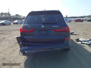 2022 BMW X7 M50i with VIN 5UXCX6C03N9M51772, listed as a IAAI auction lot 41780026 with 26,001 mi miles. Bid and sale history available at carsss.com. Image 16.