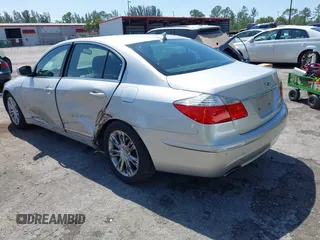 2011 Hyundai Genesis with VIN KMHGC4DF4BU130348, listed as a IAAI auction lot 41816459 with 151,650 mi miles and . Bid and sale history available at DreamBid. Image 3.