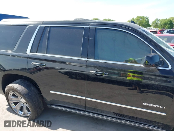 2016 GMC Yukon Denali with VIN 1GKS2CKJ4GR110747, listed as a IAAI auction lot 41876778 with 1 mi miles. Bid and sale history available at carsss.com. Image 14.