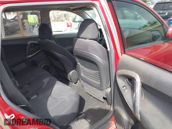 2008 Toyota RAV4 Sport with VIN JTMZK32V585017192, listed as a IAAI auction lot 42673654 with 158,494 mi miles and . Bid and sale history available at DreamBid. Image 8.
