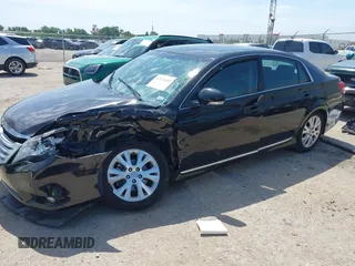 2012 Toyota Avalon z VIN 4T1BK3DB1CU443265, wystawiony jako IAAI lot #42676482 z przebiegiem 70 747 mil mil oraz . Historia ofert i sprzedaży dostępna na DreamBid. Obrazek 18.