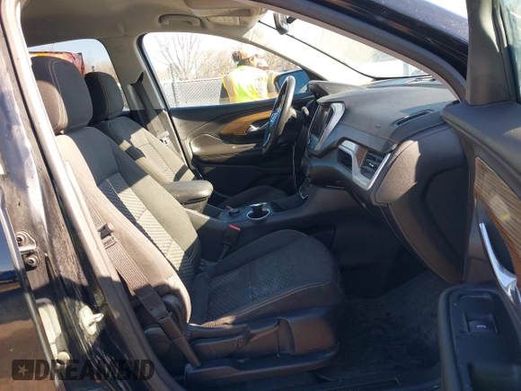 2018 GMC Terrain SLE with VIN 3GKALMEV9JL176383, listed as a IAAI auction lot 36237365 with 26,919 mi miles and . Bid and sale history available at carsss.com. Image 5.