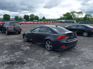 2017 Lexus IS 300 z VIN JTHCM1D29H5023566, wystawiony jako IAAI lot #42336151 z przebiegiem 83 030 mil mil oraz . Historia ofert i sprzedaży dostępna na DreamBid. Obrazek 3.