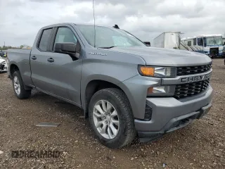 2020 Chevrolet Silverado 1500 Custom with VIN 1GCRWBEF3LZ191136, listed as a Copart auction lot 81049624 with 77,711 mi miles and Salvage Title. Bid and sale history available at carsss.com. Image 4.