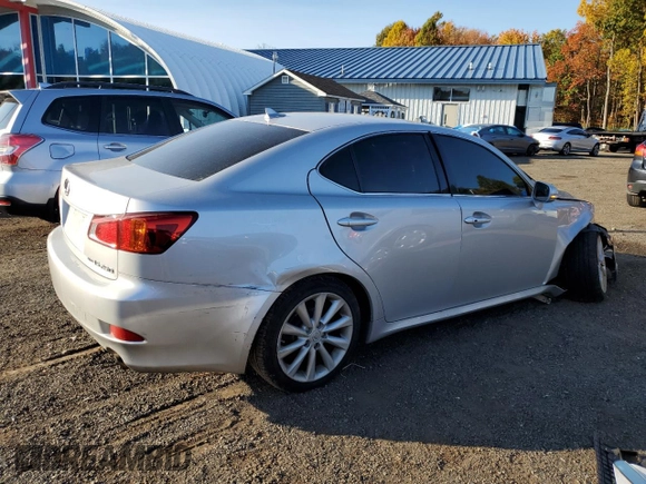 2009 Lexus IS 250 z VIN JTHCK262895031801, wystawiony jako Copart lot #48861765 z przebiegiem Nie podano mil oraz Szkoda całkowita • Salvage title. Historia ofert i sprzedaży dostępna na DreamBid. Obrazek 3.