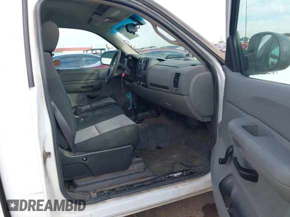 2009 Chevrolet Silverado 1500 Work Truck with VIN 1GCEK14CX9Z219485, listed as a IAAI auction lot 41863746 with 178,167 mi miles. Bid and sale history available at carsss.com. Image 5.