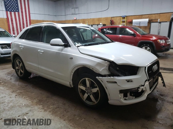 2015 Audi Q3 Prestige with VIN WA1GFCFS9FR007535, listed as a Copart auction lot 52311665 with 137,653 mi miles and Clean title. Bid and sale history available at DreamBid. Image 4.