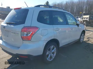 2015 Subaru Forester 2.5i Premium with VIN JF2SJADC8FG518276, listed as a IAAI auction lot 41330776 with 137,209 mi miles. Bid and sale history available at carsss.com. Image 4.