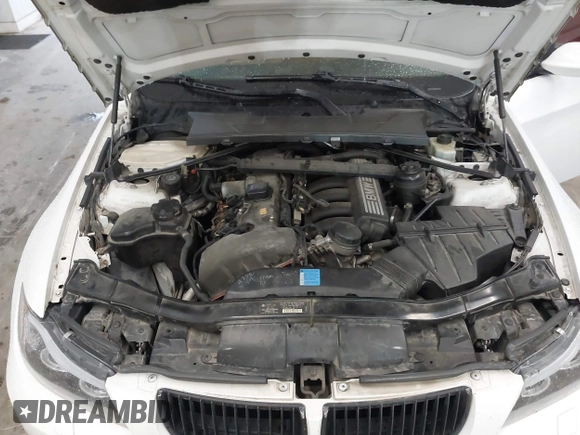 2006 BMW 3 Series 325xi with VIN WBAVD13536KV11185, listed as a IAAI auction lot 42543717 with Not provided miles and . Bid and sale history available at DreamBid. Image 10.
