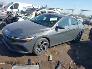 2024 Hyundai Elantra SEL с VIN KMHLS4DG4RU678712, выставлен на аукционе IAAI как лот 41771544 с пробегом 16 211 миль миль и . История ставок и продаж доступна на DreamBid. Изображение 17.