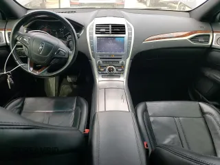 2020 Lincoln MKZ Reserve с VIN 3LN6L5E92LR618507, выставлен на аукционе Copart как лот 50417205 с пробегом 57 220 миль миль и Списание • Salvage title. История ставок и продаж доступна на DreamBid. Изображение 8.