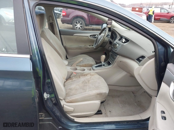 2014 Nissan Sentra SV with VIN 3N1AB7AP2EY305860, listed as a IAAI auction lot 41281860 with 123,412 mi miles. Bid and sale history available at carsss.com. Image 5.