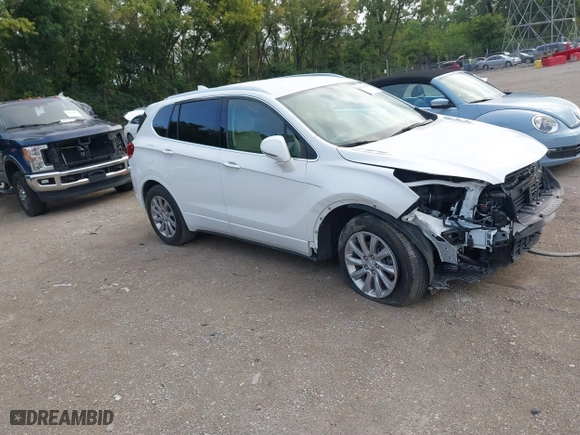2020 Buick Envision Essence with VIN LRBFXCSA4LD150105, listed as a IAAI auction lot 40139829 with 26,982 mi miles. Bid and sale history available at carsss.com. Image 1.