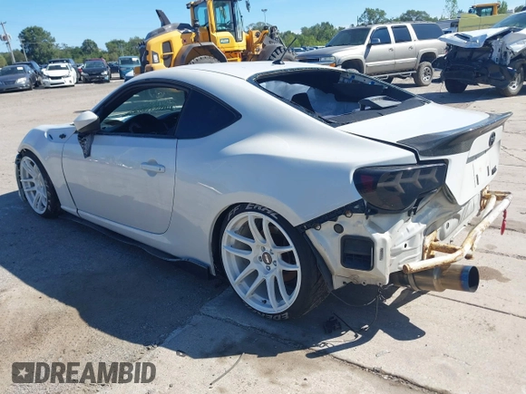 2013 Scion FR-S with VIN JF1ZNAA12D2720583, listed as a IAAI auction lot 40253195 with 113,006 mi miles. Bid and sale history available at carsss.com. Image 3.