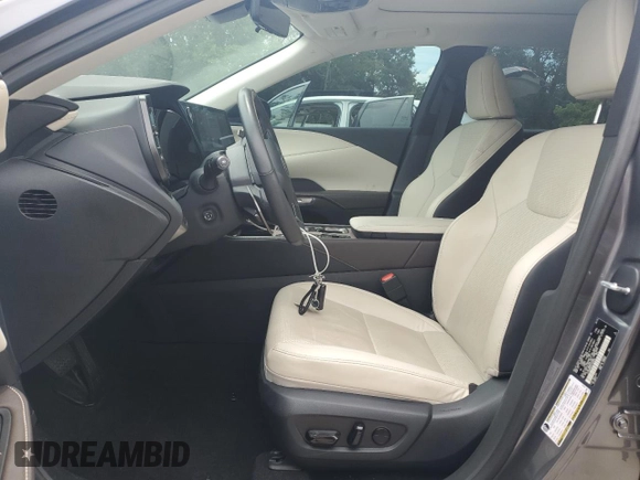 2023 Lexus RX 350 with VIN 2T2BAMBA8PC009995, listed as a Copart auction lot 60724165 with 25,227 mi miles and Salvage title. Bid and sale history available at DreamBid. Image 7.