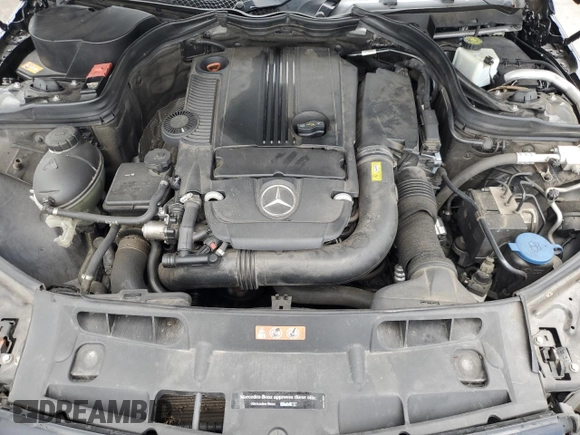 2014 Mercedes-Benz C 250 Sport z VIN WDDGF4HB7EA936280, wystawiony jako Copart lot #62165085 z przebiegiem 121 498 mil mil oraz Czysty tytuł • Clean title. Historia ofert i sprzedaży dostępna na DreamBid. Obrazek 11.
